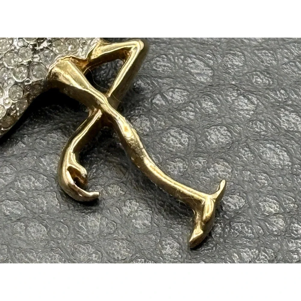 The Unbranded Brand brooch has
